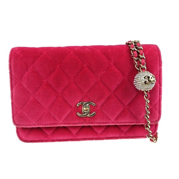 Chanel Pink Velour Rhinestone Classic WOC Wallet On Chain NQ00884 - Picture 1 of 11